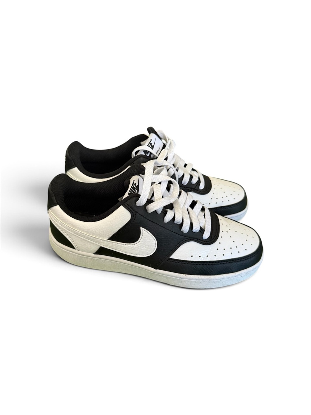 Nike women’s Court Vision Sneakers